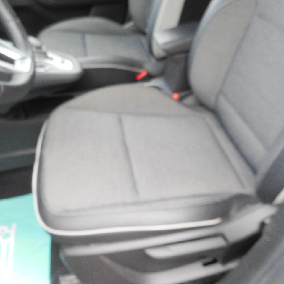 Renault Captur 1,3 TCe 140 Intens EDC 5d