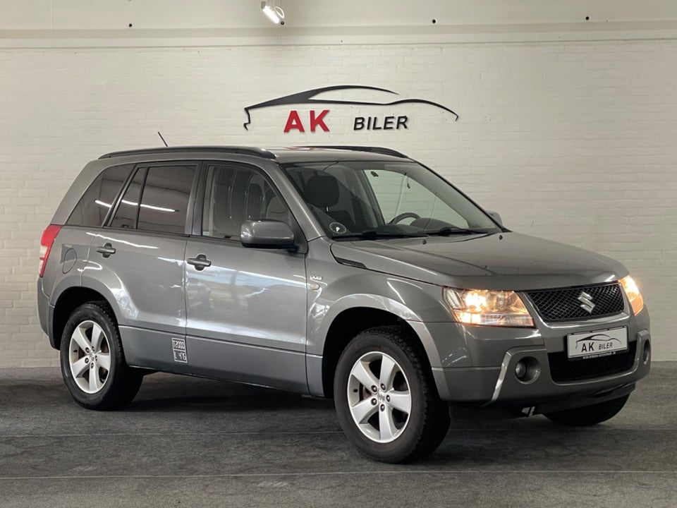 Suzuki Grand Vitara 1,9 DDiS GLX Van 5d