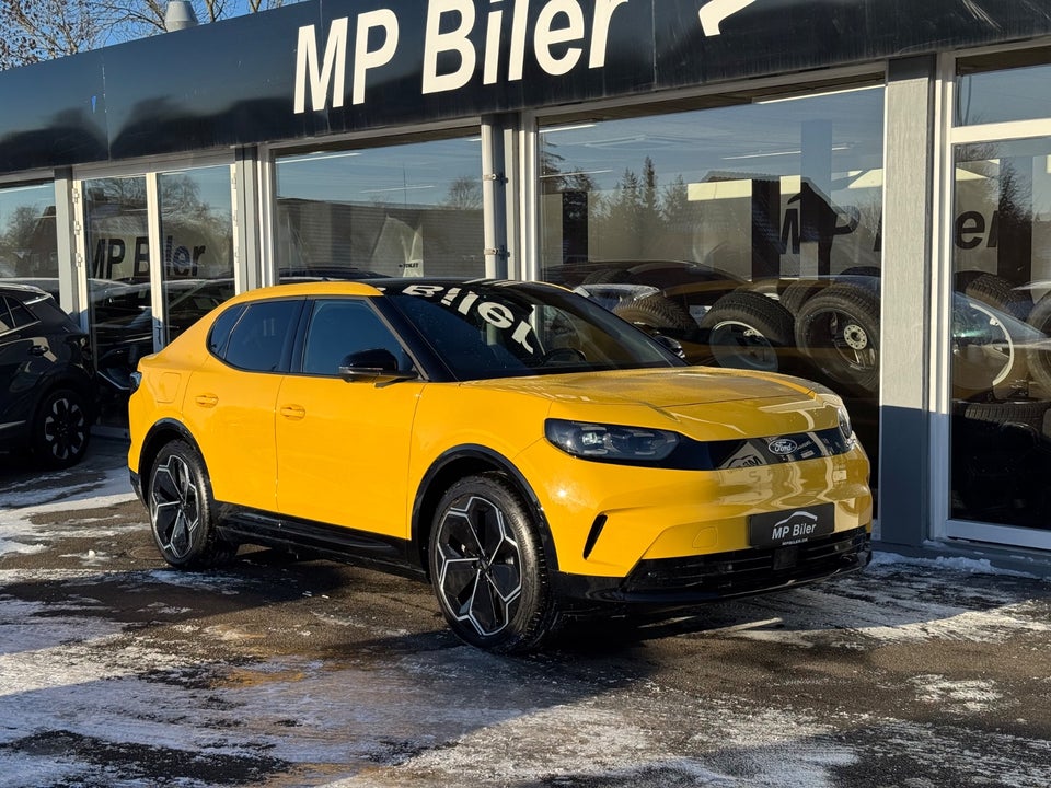 Ford Capri 82 Premium Extended Range 5d