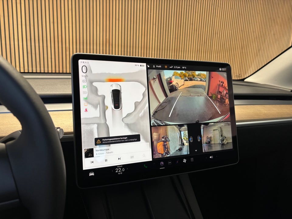 Tesla Model Y RWD 5d