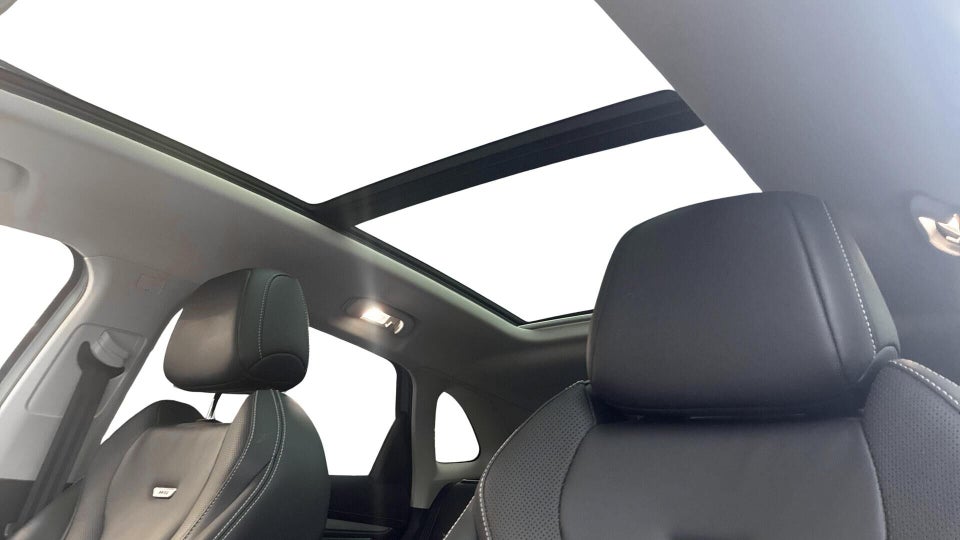 MG Marvel R Performance 5d