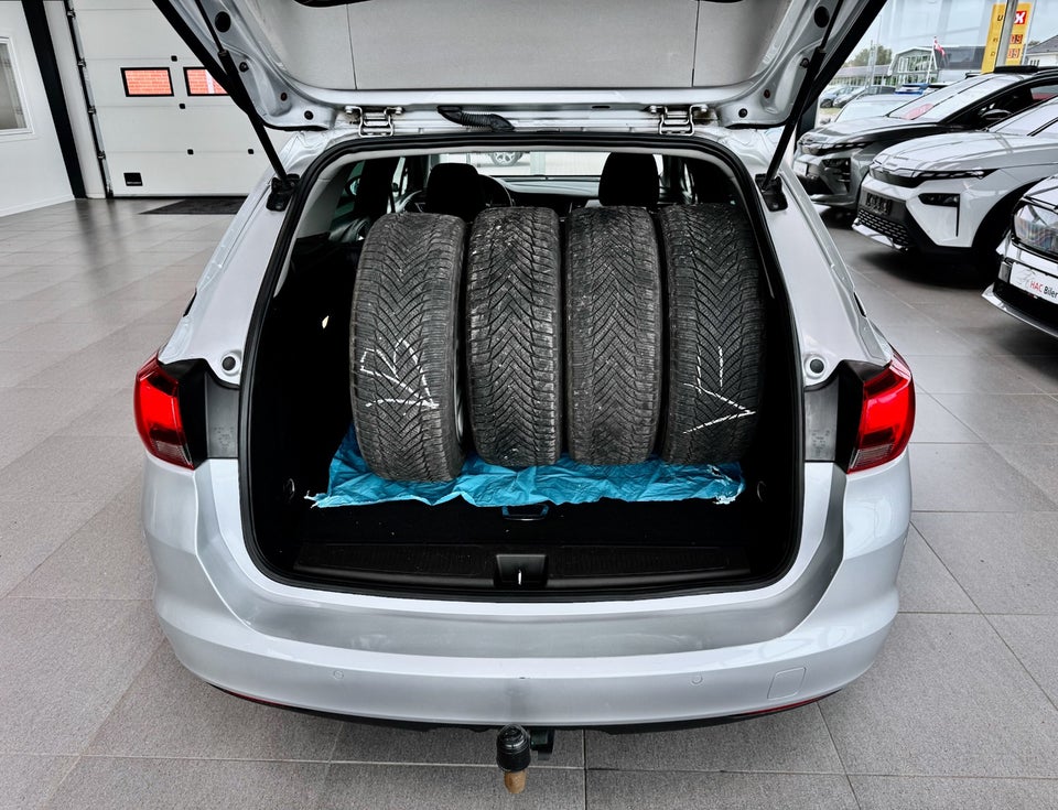 Opel Astra 1,4 T 150 Enjoy Sports Tourer 5d