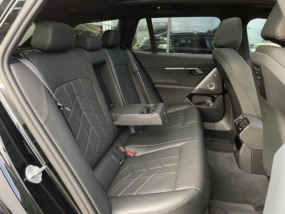 BMW i5 eDrive40 Touring M-Sport Pro 5d