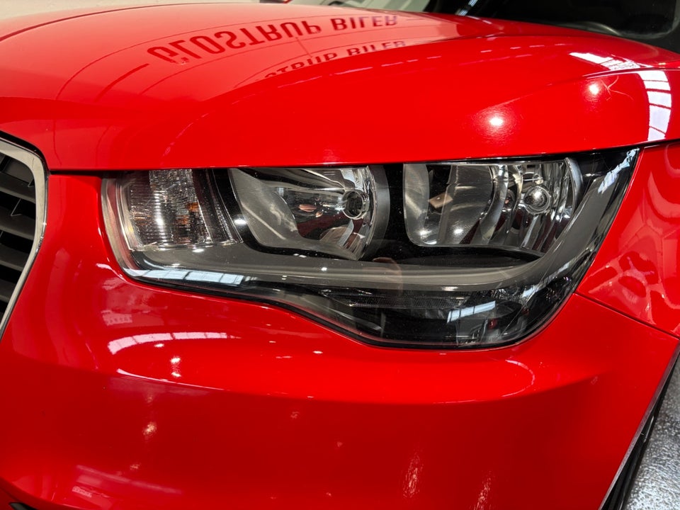 Audi A1 1,2 TFSi 86 Attraction Sportback 5d