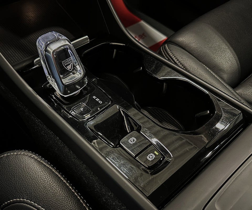 Volvo XC40 2,0 T4 190 Inscription aut. 5d