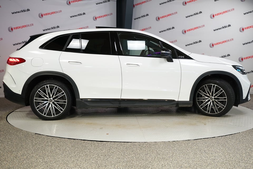Mercedes EQE300 SUV AMG Line 5d