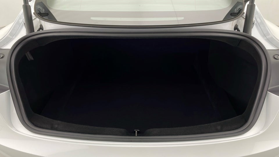 Tesla Model 3 RWD 4d