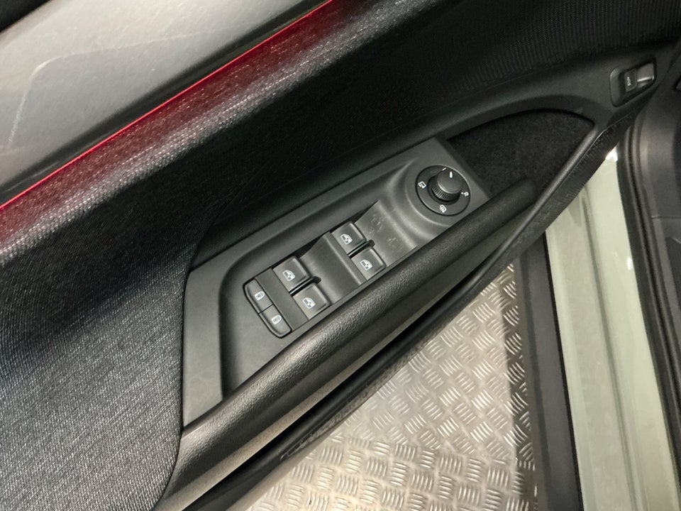 Skoda Elroq 60 iV Loft 5d