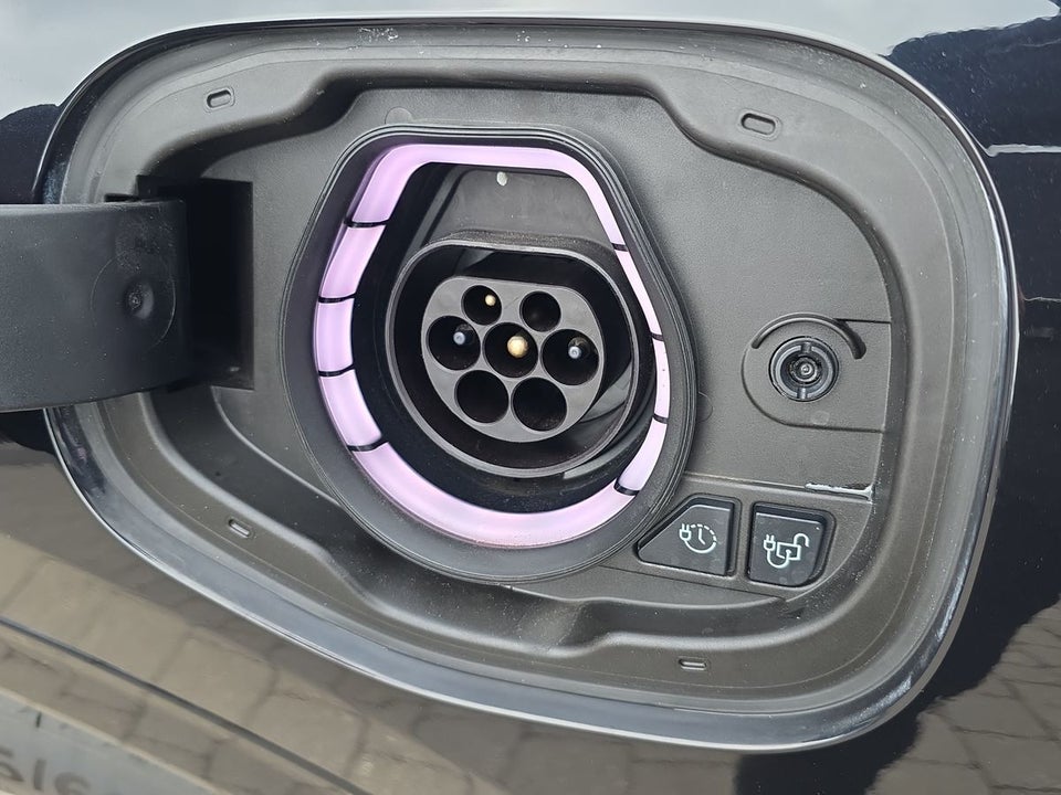 Ford Kuga 2,5 PHEV Vignale CVT 5d