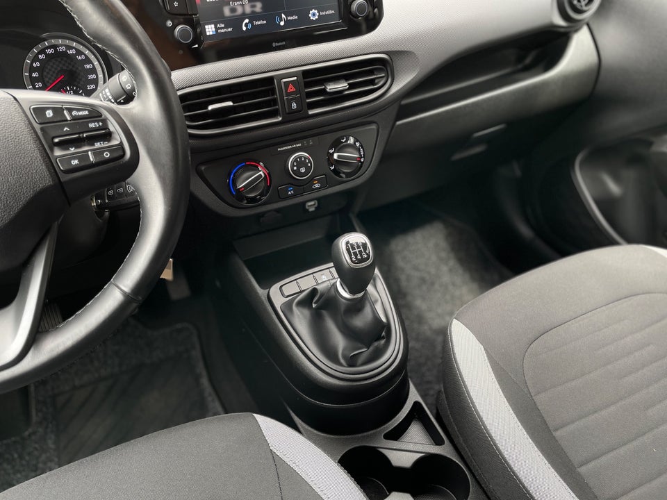 Hyundai i10 1,0 MPi Essential 5d