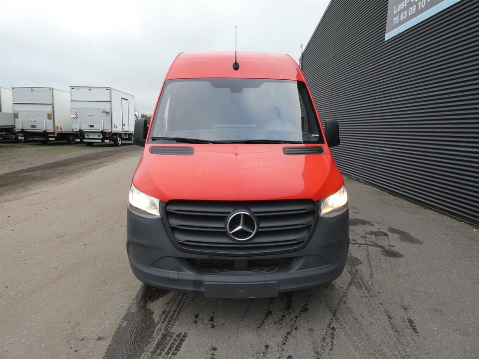 Mercedes Sprinter 317 2,0 CDi A2 Kassevogn aut. RWD