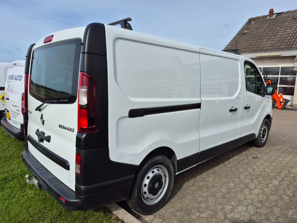 Renault Trafic T29 2,0 dCi 120 L2H1