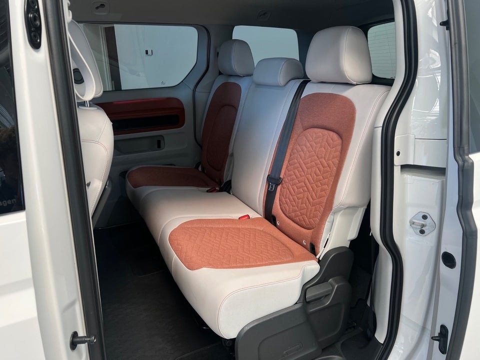 VW ID.Buzz 77 Pro SWB 5d