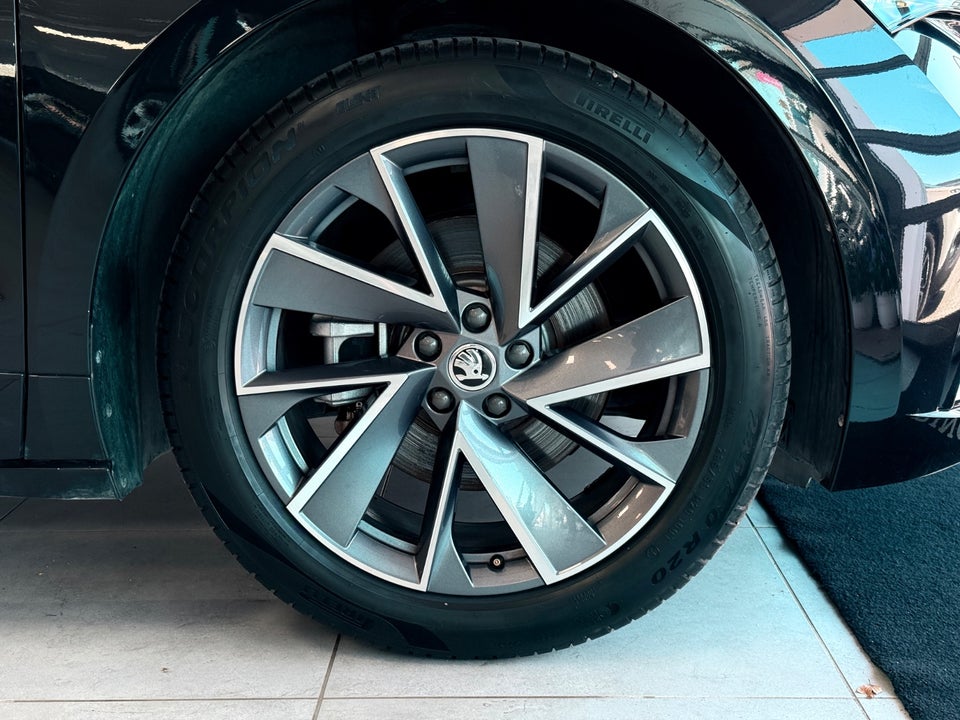 Skoda Enyaq 60 iV Sportline 5d