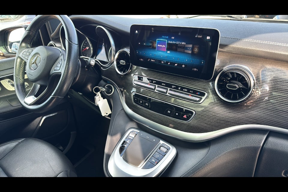 Mercedes EQV300 Avantgarde L