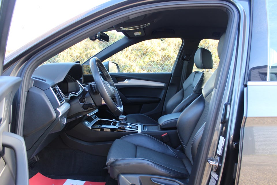 Audi Q5 50 TFSi e S-line quattro S-tr. 5d