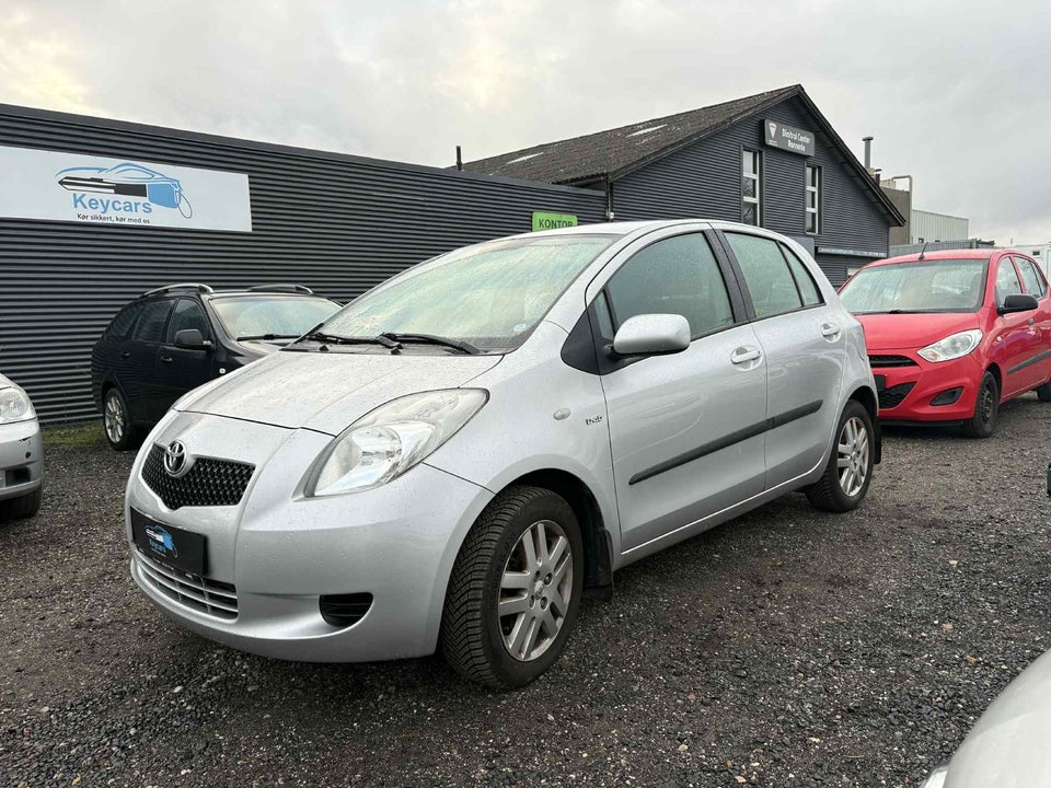 Toyota Yaris 1,4 D-4D Luna 5d