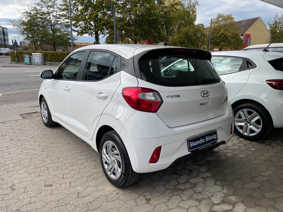 Hyundai i10 1,0 MPi Essential 5d
