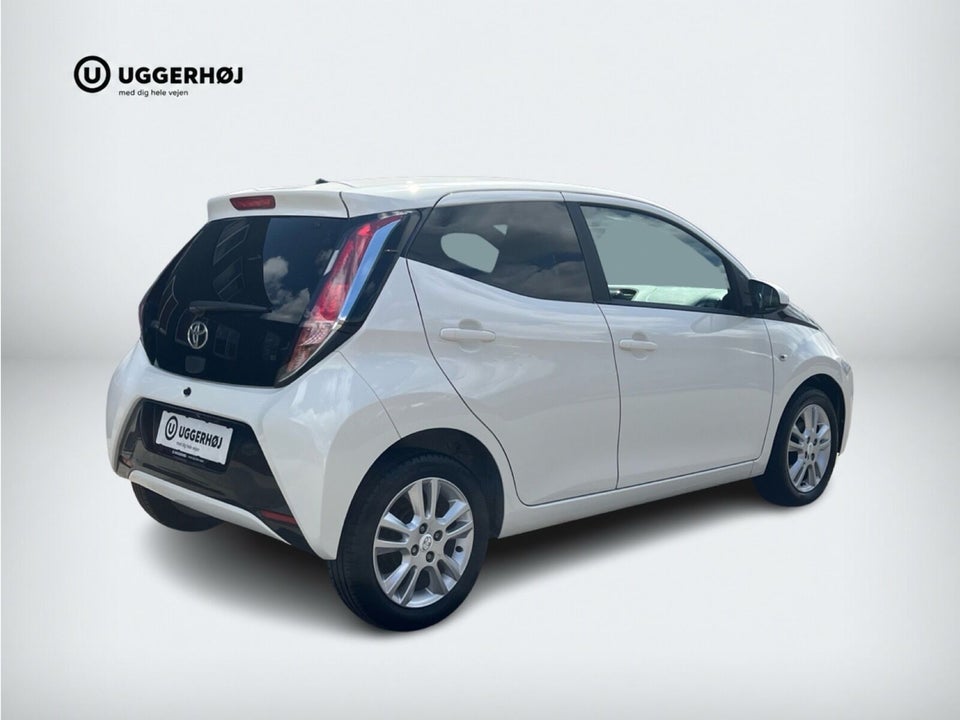 Toyota Aygo 1,0 VVT-i x-cellence 5d