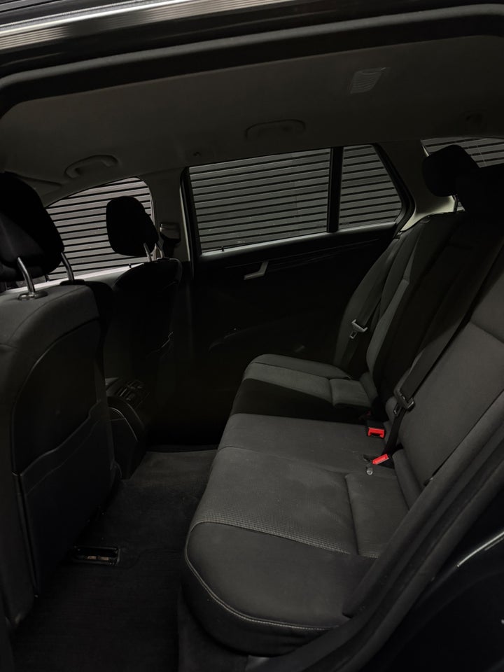 Mercedes C220 2,2 CDi AMG Line stc. aut. 5d