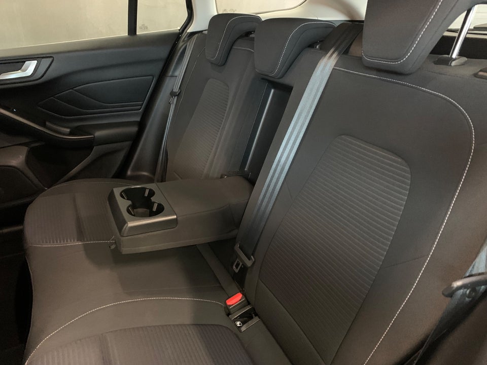 Ford Focus 1,0 EcoBoost Titanium stc. 5d