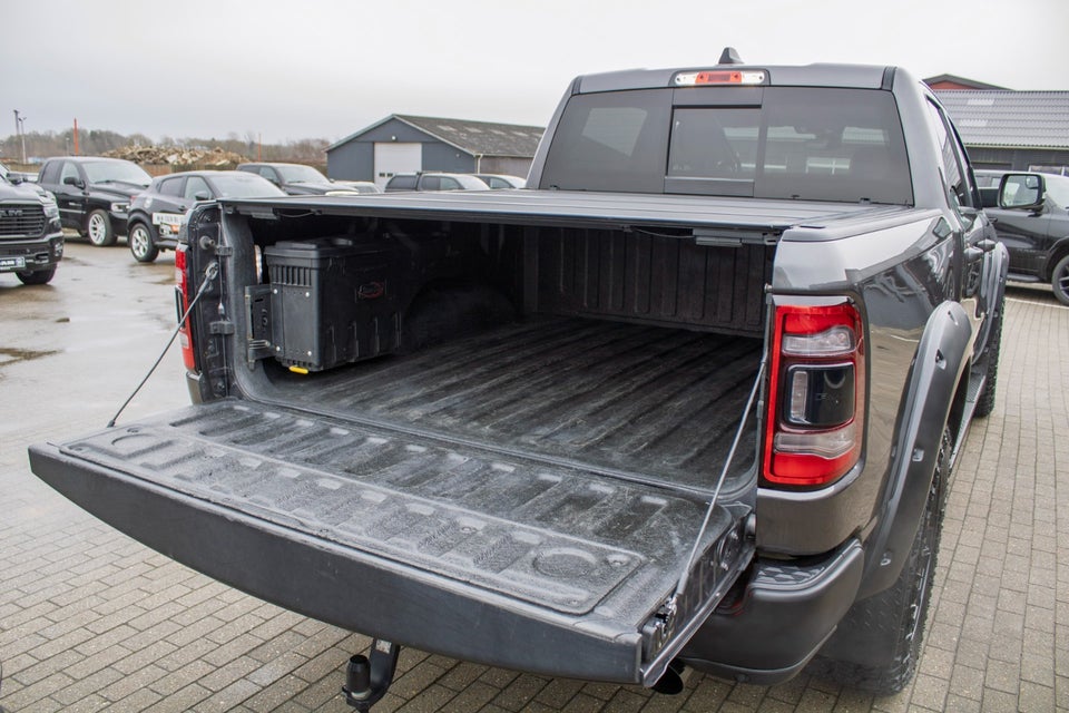 Dodge RAM 1500 5,7 V8 Hemi Rebel aut. 4d