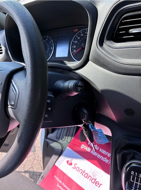 Nissan NV400 2,3 dCi 150 L3H2 Kassevogn