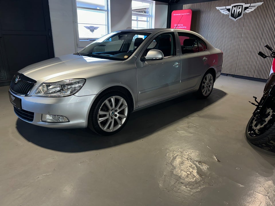 Skoda Octavia 1,8 TSi 160 Elegance DSG 5d