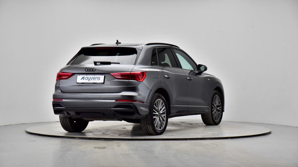 Audi Q3 45 TFSi e S-line plus S-tr. 5d