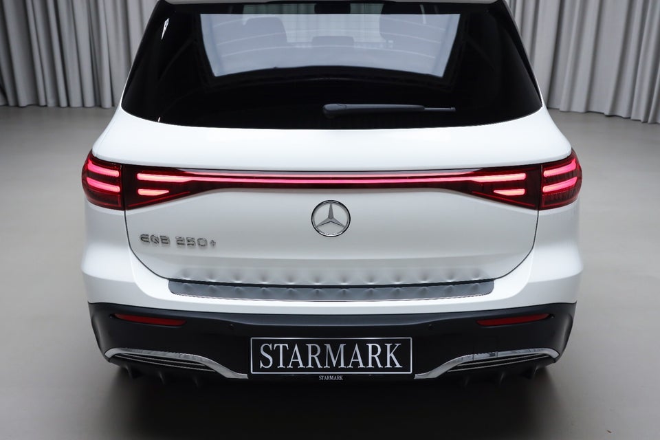 Mercedes EQB250+ AMG Advance 5d