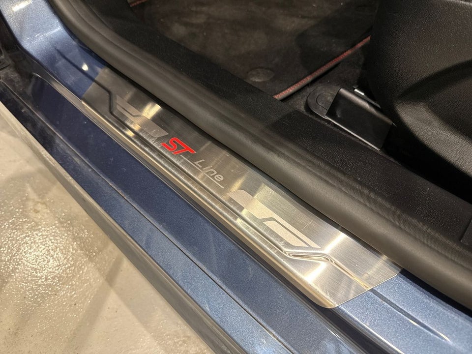 Ford Fiesta 1,0 EcoBoost mHEV ST-Line 5d