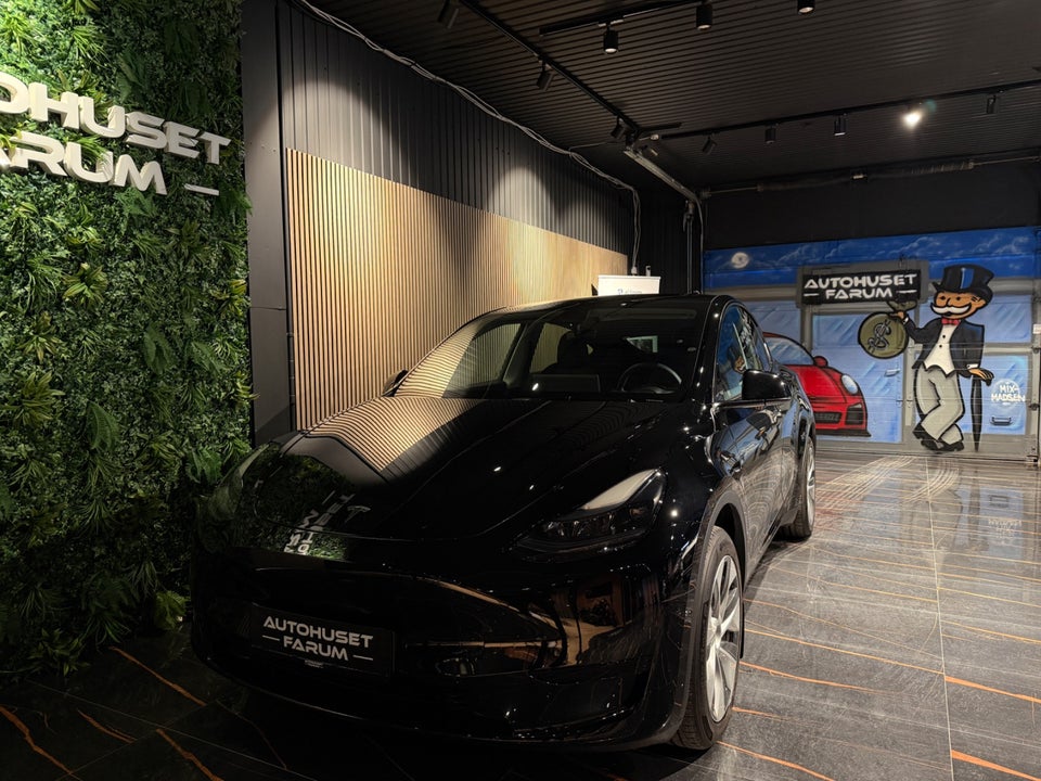 Tesla Model Y RWD 5d