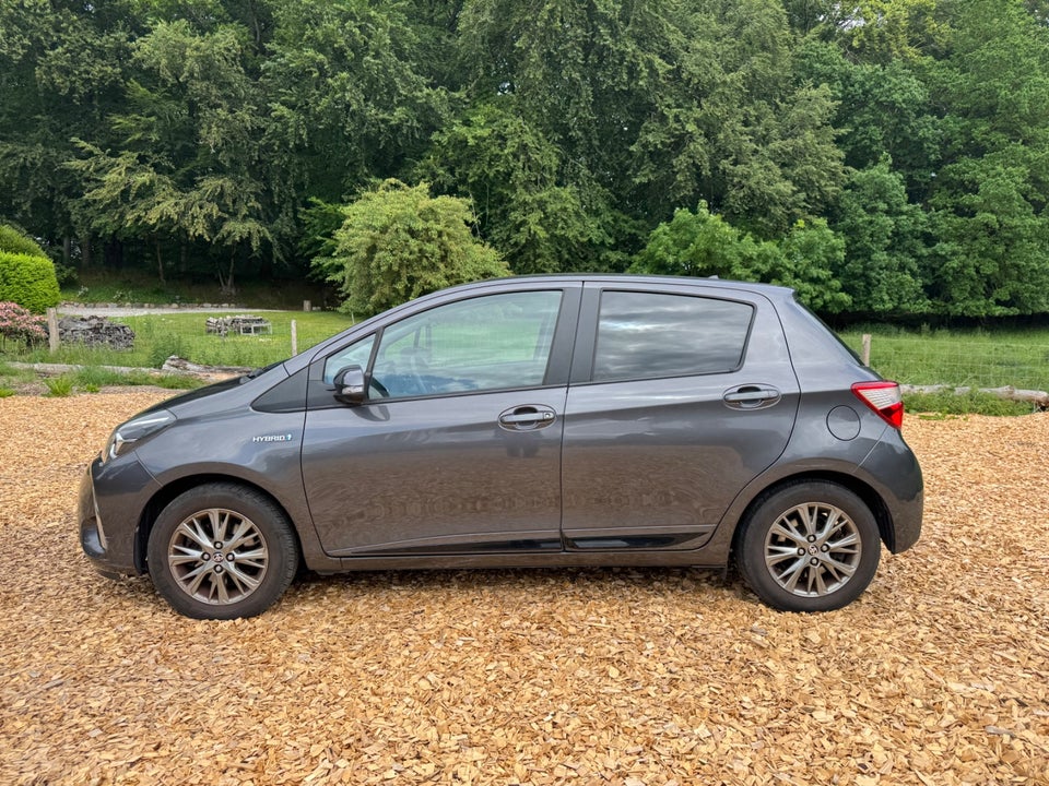 Toyota Yaris 1,5 Hybrid H2 Premium e-CVT 5d