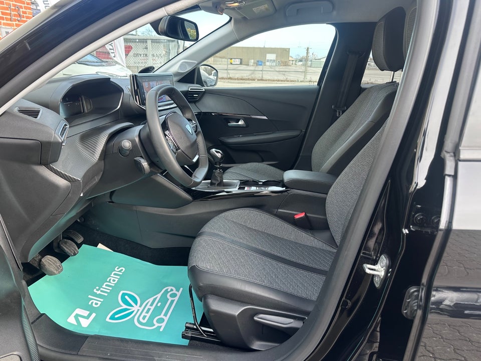 Peugeot 208 1,2 PureTech 100 Allure+ 5d