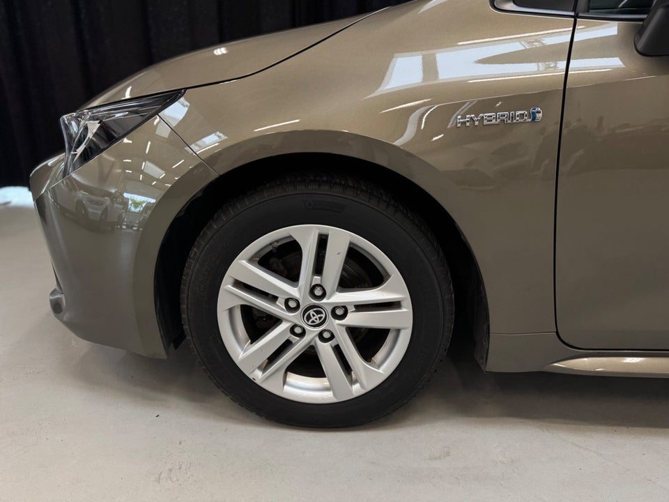 Toyota Corolla 1,8 Hybrid H3 Smart Touring Sports MDS 5d