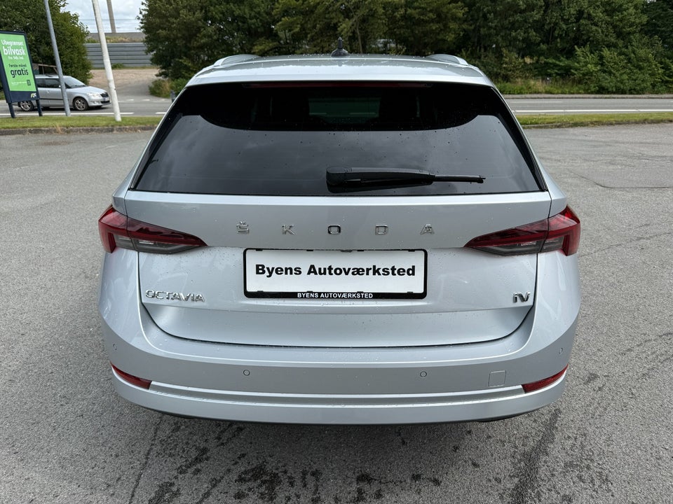 Skoda Octavia 1,4 TSi iV Plus Combi DSG 5d