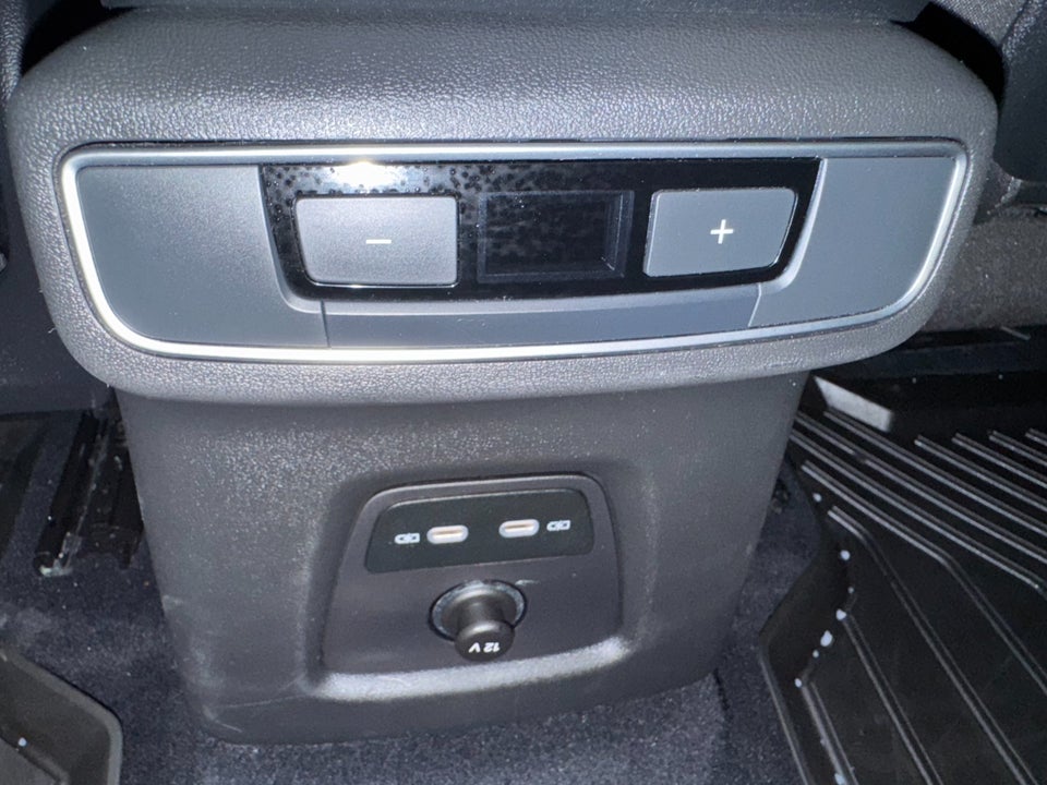 Audi Q4 e-tron 45 Attitude quattro 5d