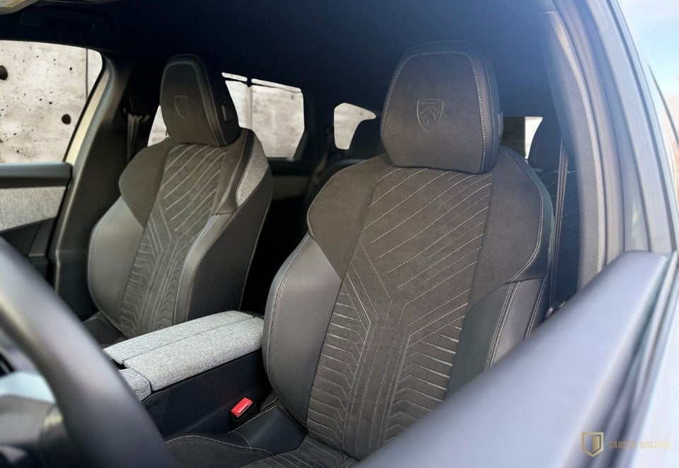 Peugeot e-5008 77 GT 7prs 5d