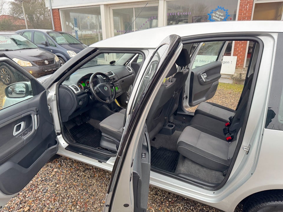 Skoda Roomster 1,4 16V Sport 5d