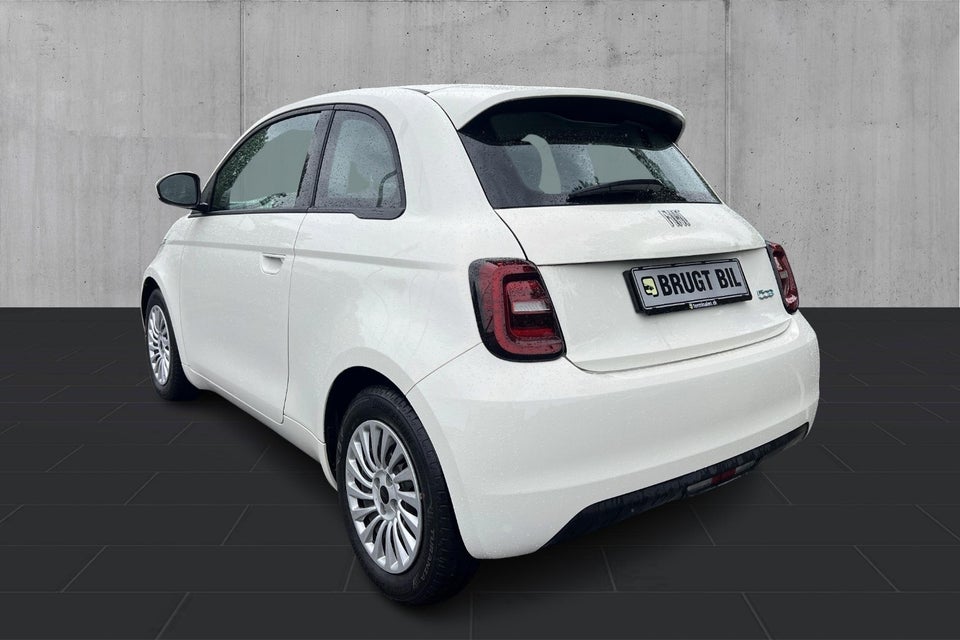Fiat 500e 42 Icon 3d