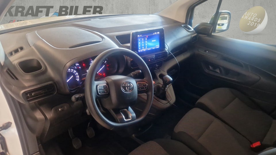 Toyota ProAce City 1,5 D 102 Medium Comfort 5d