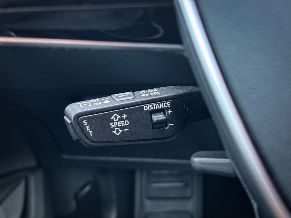 Audi e-tron 55 S-line quattro 5d