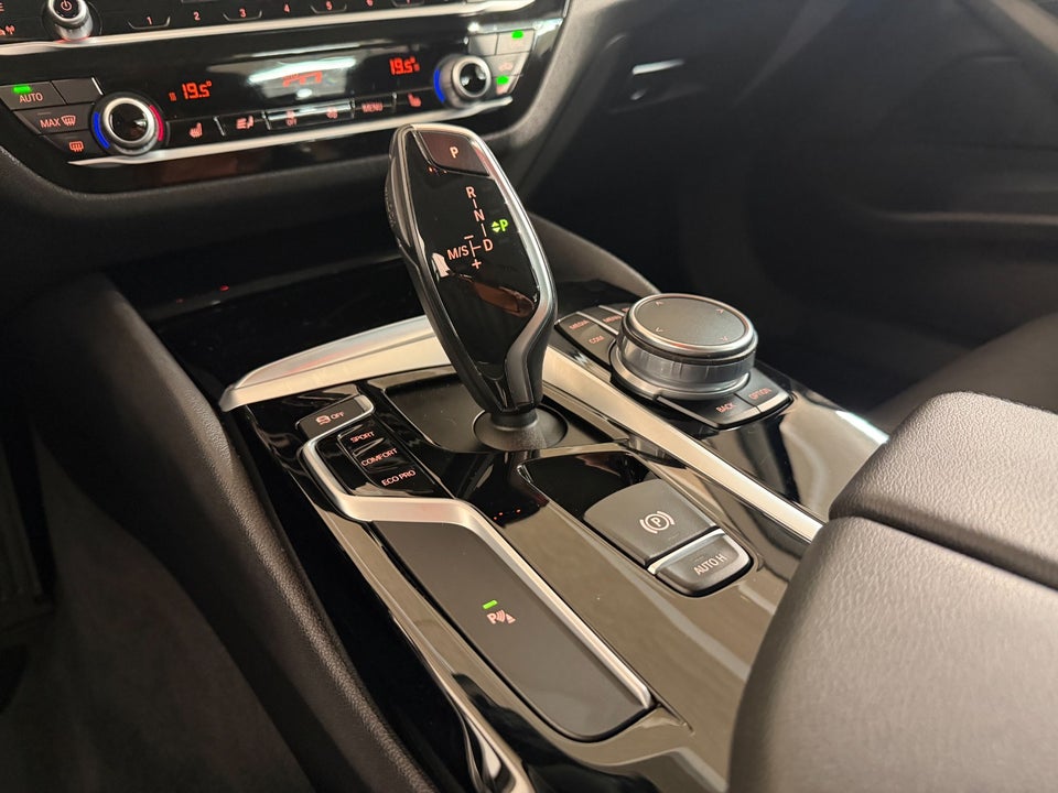 BMW 530d 3,0 M-Sport aut. 4d