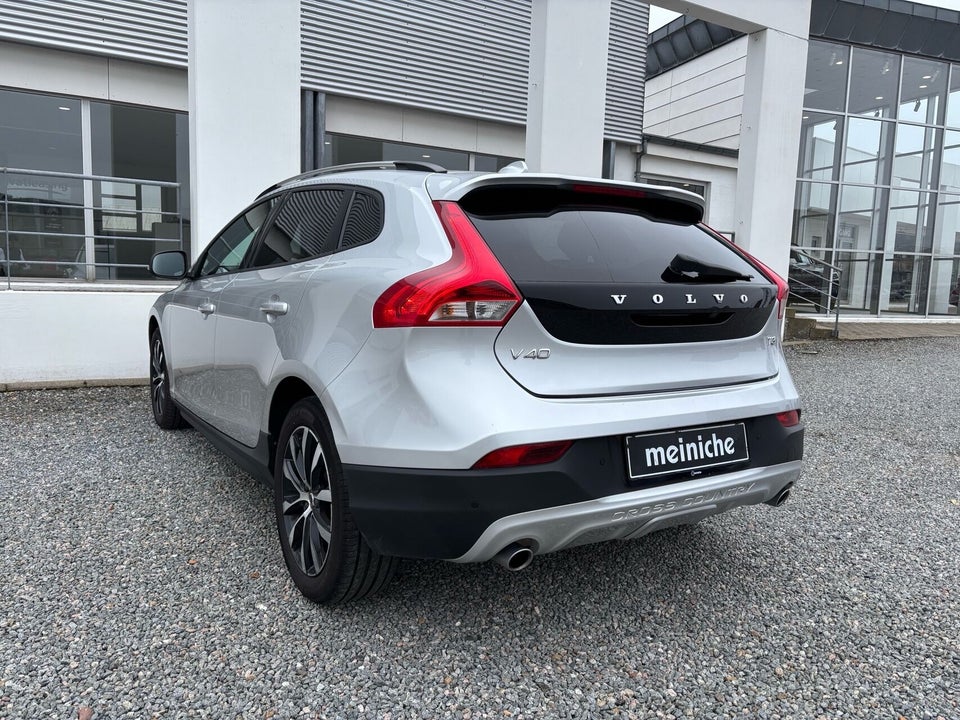 Volvo V40 CC 1,5 T3 152 Dynamic Edition aut. 5d