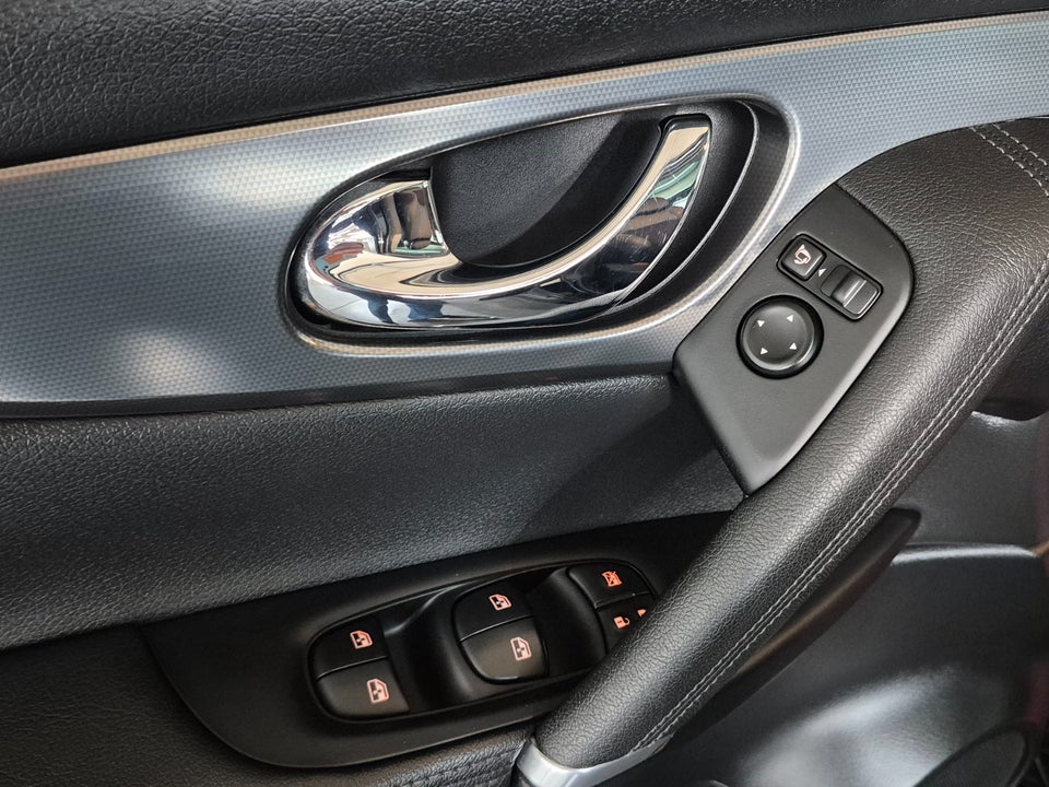 Nissan Qashqai 1,2 Dig-T 115 Tekna X-tr. 5d