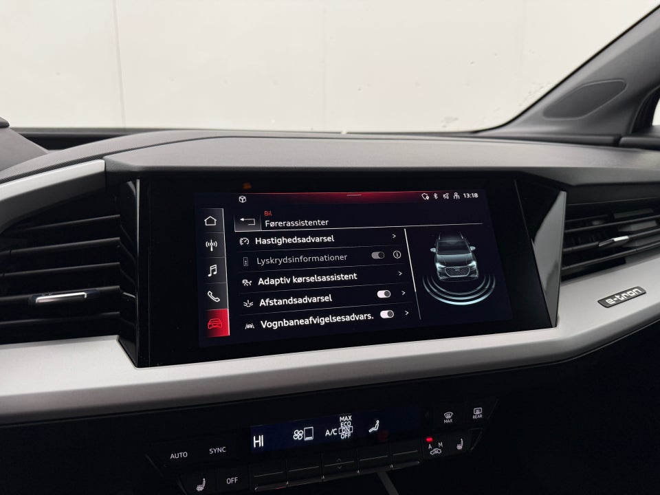 Audi Q4 e-tron 50 Attitude quattro 5d