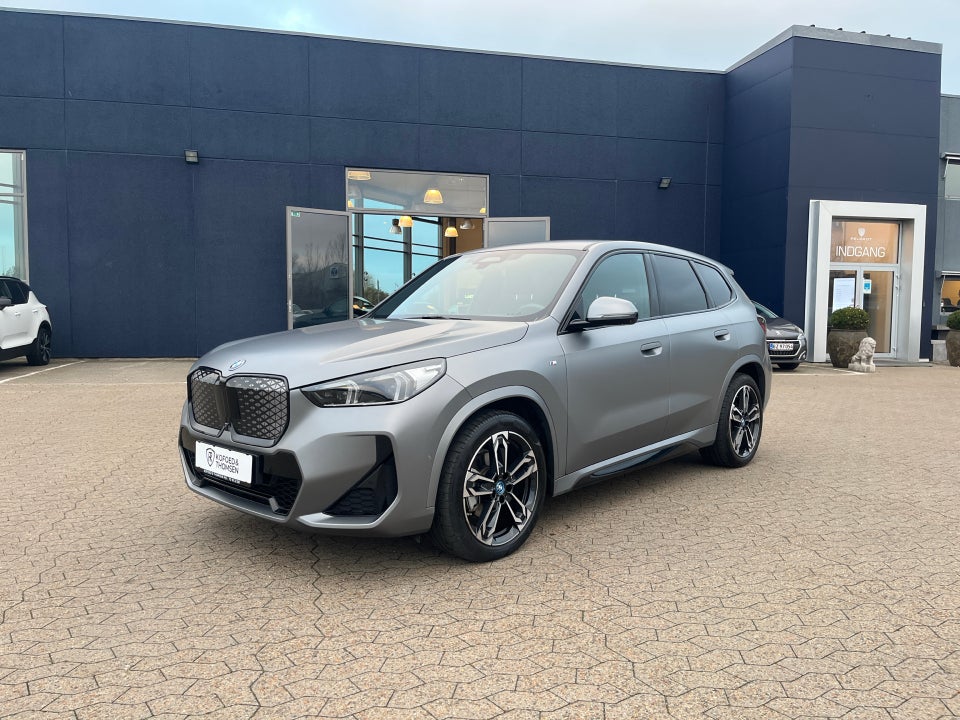 BMW iX1 eDrive20 M-Sport 5d