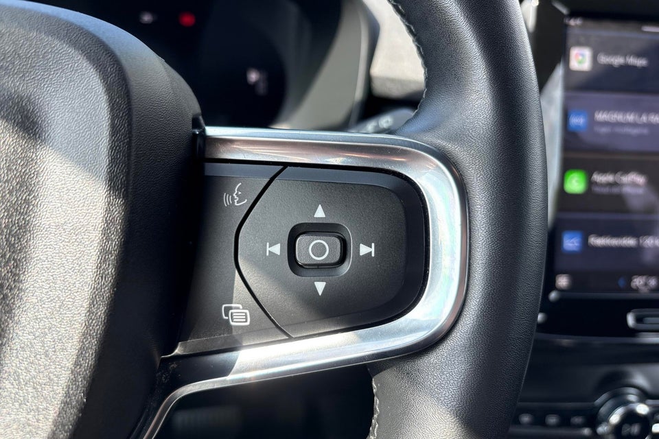 Volvo XC40 P6 ReCharge Core 5d