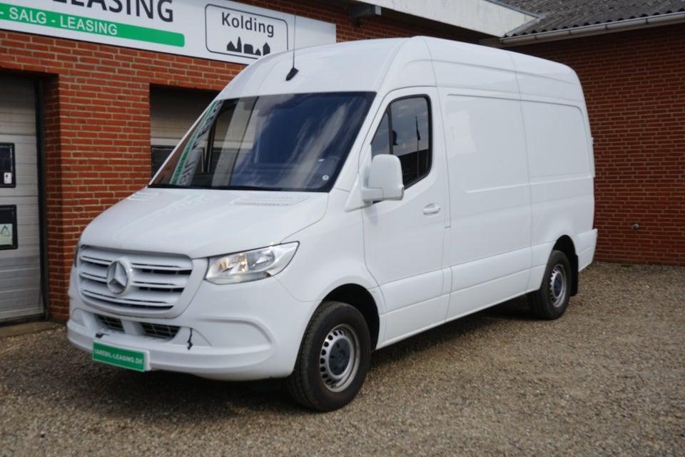 Mercedes Sprinter 316 2,2 CDi A2 Kassevogn RWD