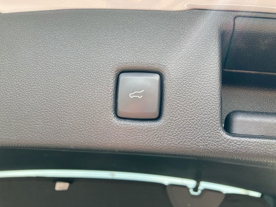 Ford Kuga 2,5 PHEV ST-Line X CVT 5d